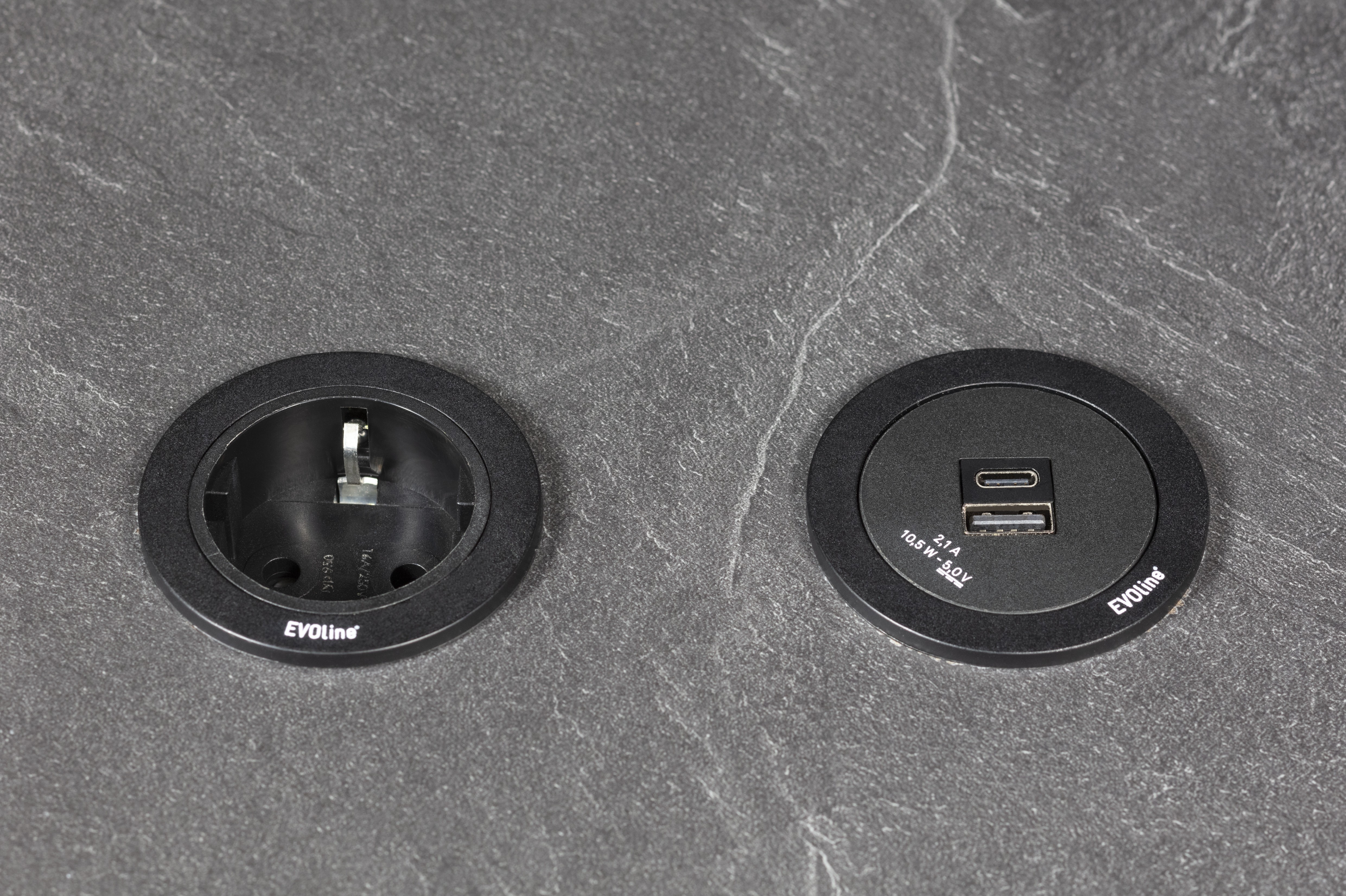 Nobilia-Küche "Grauschiefer" mit integrierten Steckdosen in der Arbeitsplatte