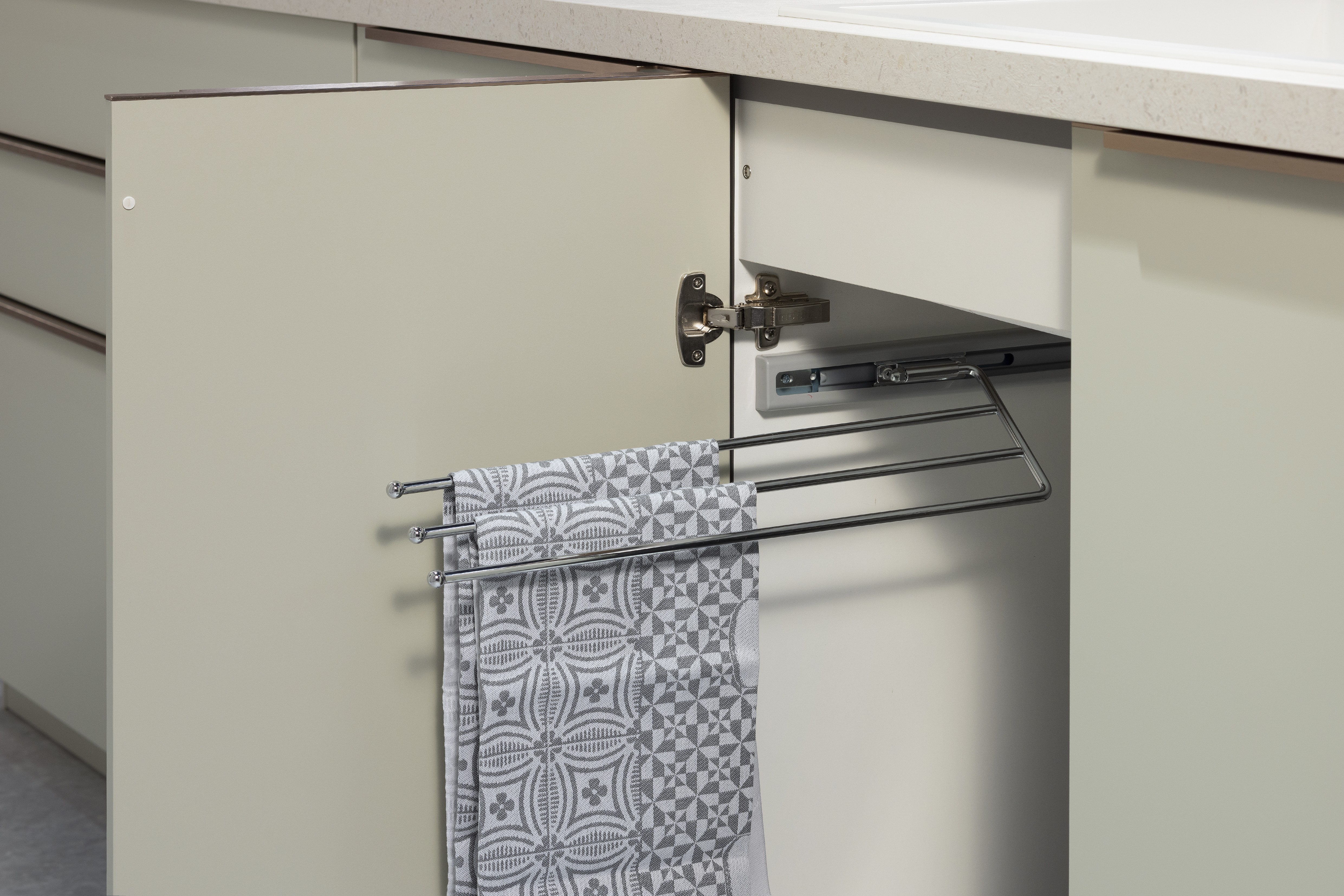 Nobilia-Küche Senso - spezieller Handtuchhalter