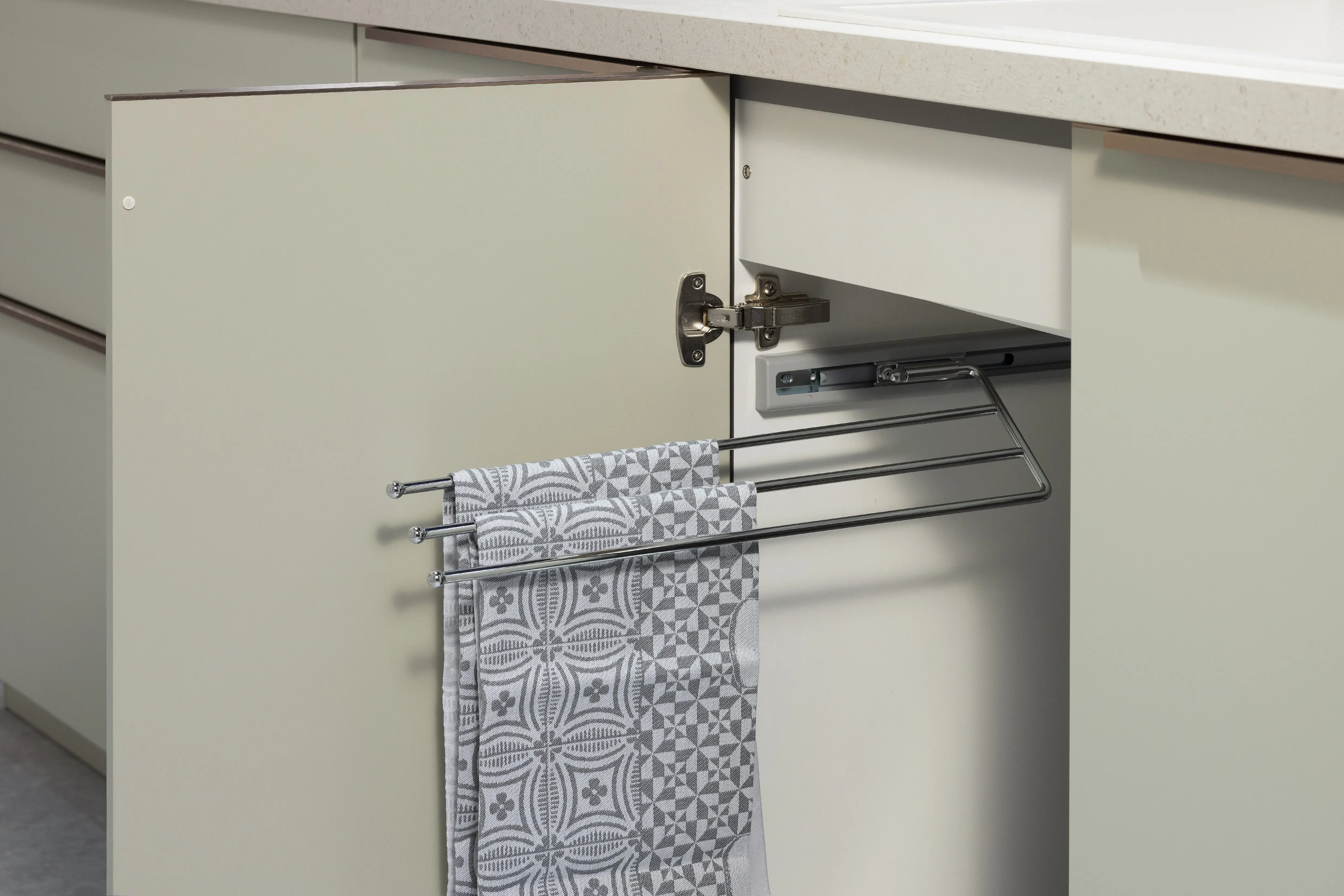 Nobilia-Küche Senso - spezieller Handtuchhalter